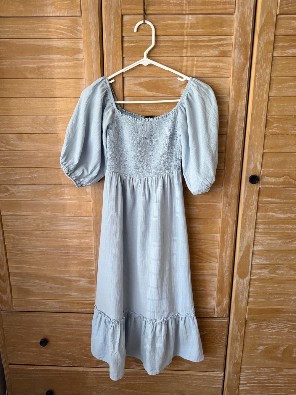 Lulu's Light Blue Puff-Sleeve Midi Dress